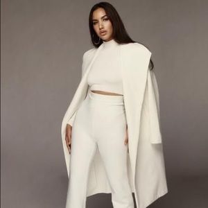 JLUX IVORY NATALIE TAILORED COAT- Small
